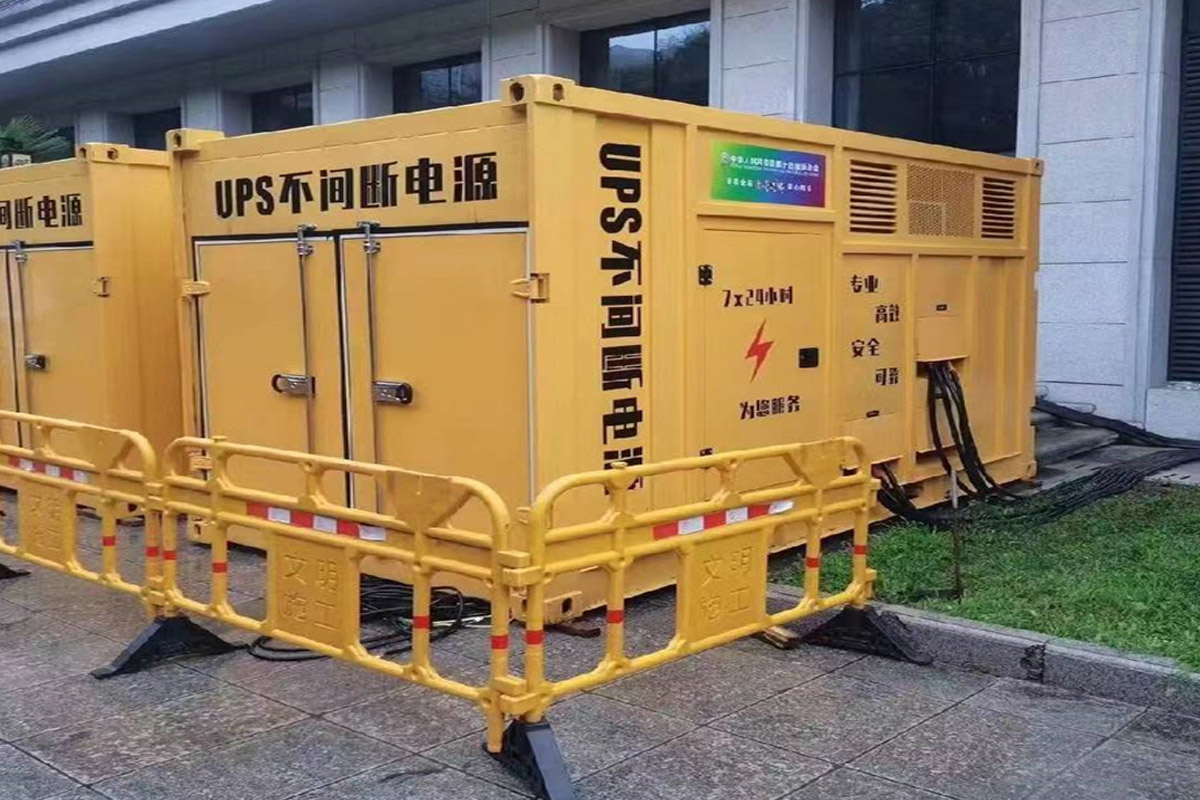 五家渠发电机租赁施工现场
